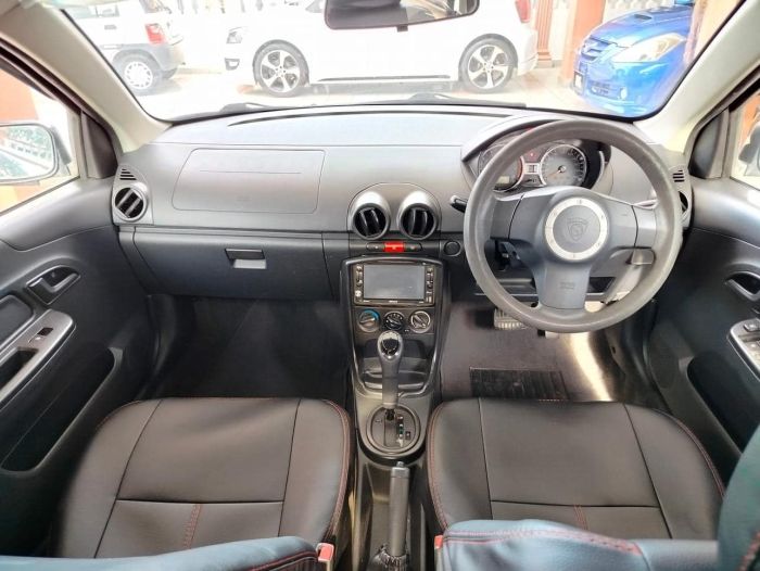 PROTON SAGA FLX 1.3 AUTO 2014
