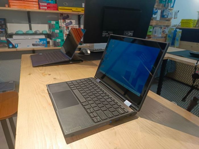 INTEL CELERON 4/64GB LENOVO 300E 2ND GEN